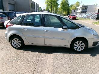 Citroën C4-picasso 1.6 I COLLECTION CLIMA picture 6