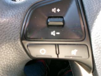 Kia Rio 1.2 CVVT PLUS PACK picture 17