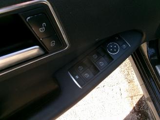 Mercedes E-klasse 200 CDI AUTOMAAT CLIMA NAVI picture 13