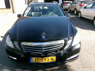 Mercedes E-klasse 200 CDI AUTOMAAT CLIMA NAVI picture 3