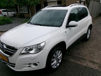 Damaged car Volkswagen Tiguan 1.4 TSI SPORT&STYLE NAVI PANO 2010/6