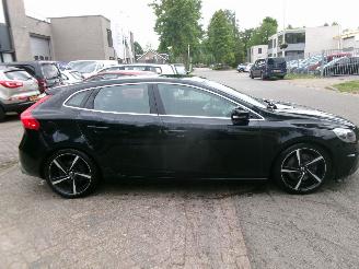 Volvo V-40 2.0 D4 R-DESIGN BUSINESS picture 5