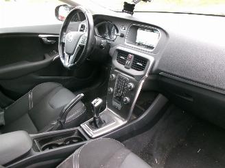Volvo V-40 2.0 D2 MOMENTUM BUSINESS picture 14