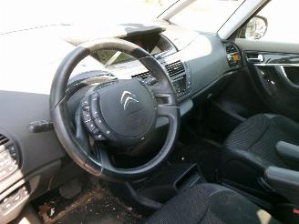 Citroën C4-picasso 1.6 e-HDI TENDANCE AUTOMAAT picture 16
