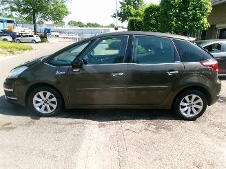 Citroën C4-picasso 1.6 e-HDI TENDANCE AUTOMAAT picture 2