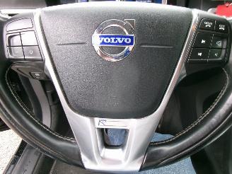 Volvo V-70 2.4 D5 R-DESIGN SUMMUM GEEN SCHADE picture 17