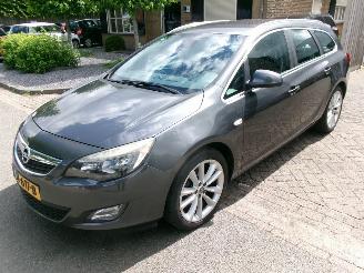 škoda osobní automobily Opel Astra 1.4 SPORT CLIMA 2011/4