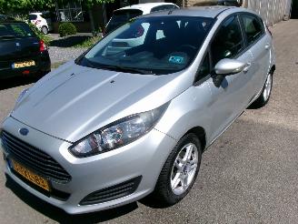 Unfallwagen Ford Fiesta 1.0 STYLE AIRCO NAVI 2014/5