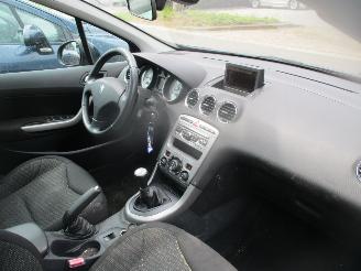 Peugeot 308 1.6 VTI BLUE LEASE EXECUTIVE picture 8
