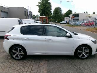 Peugeot 308 1.6 HDI BLUE LEASE EXECUTIVE CLIMA NAVI PANO picture 5