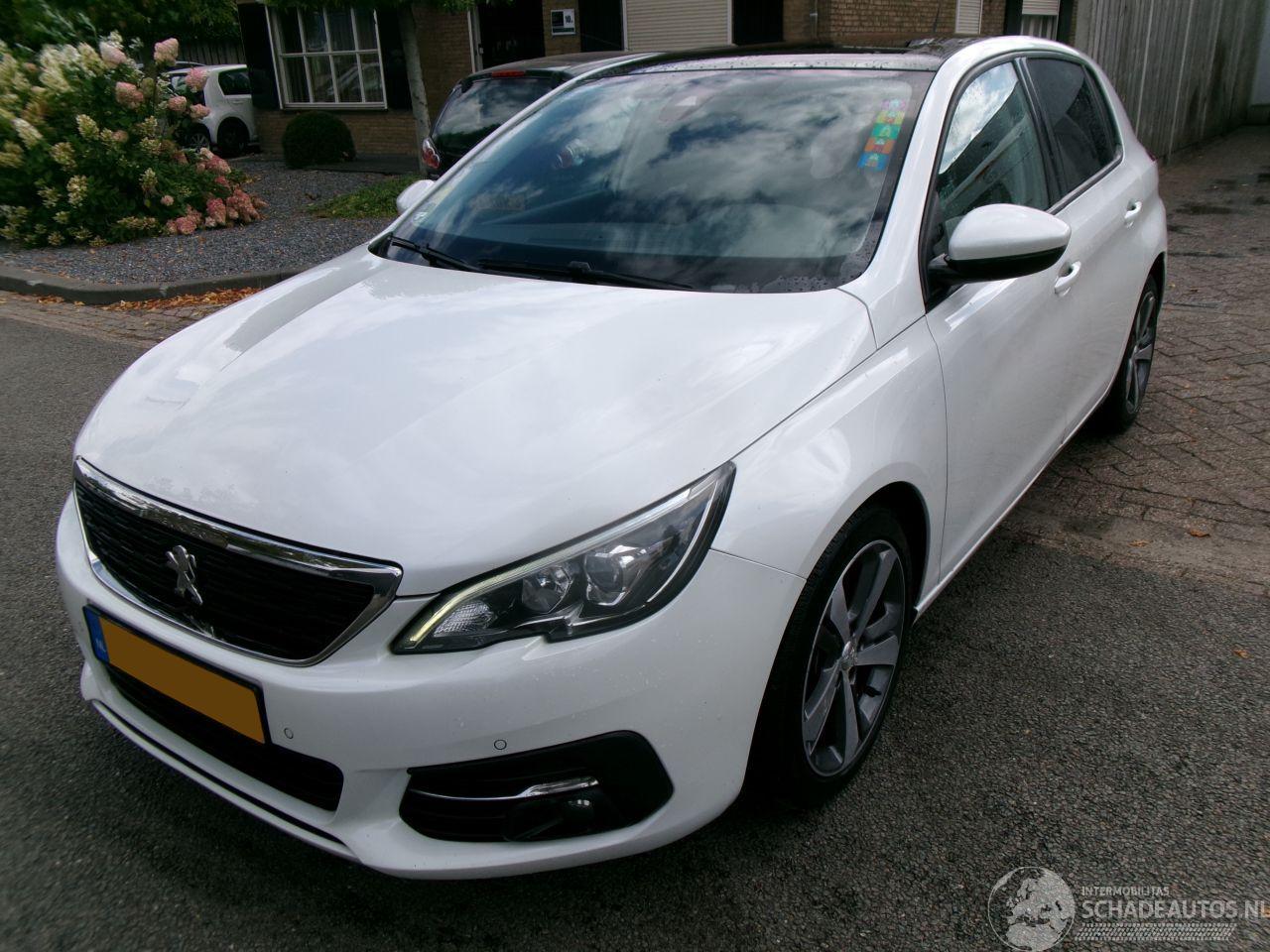 Peugeot 308 1.6 HDI BLUE LEASE EXECUTIVE CLIMA NAVI PANO