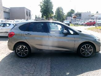 BMW 2-serie 218 DIESEL EXECUTIVE AUTOMAAT picture 9