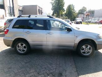 Mitsubishi Outlander 2.0 INVITE PLUS GEEN SCHADE picture 5