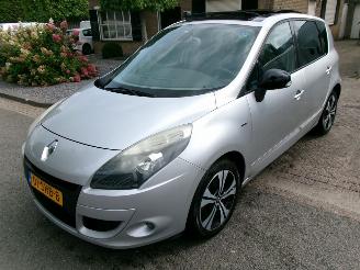 Avarii autoturisme Renault Scenic TCE BOSE CLIMA NAVI PANO 2011/9