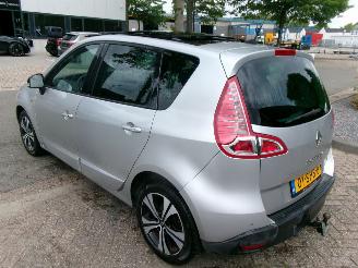 Renault Scenic TCE BOSE CLIMA NAVI PANO picture 8