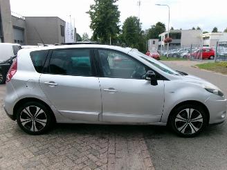 Renault Scenic TCE BOSE CLIMA NAVI PANO picture 5