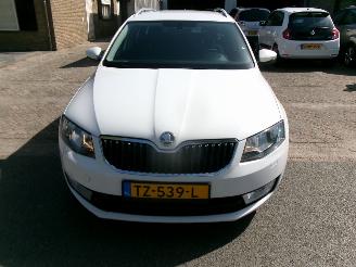 Skoda Octavia 1.6 TDI AMBITION BUSINESSLINE CLIMA picture 3