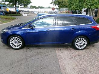 Ford Focus 1.0 I EDITION PLUS CLIMA NAVI picture 2