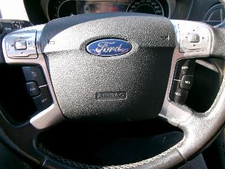 Ford Mondeo 2.0-16V TITANIUM CLIMA NAVI GEEN SCHADE picture 15