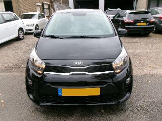 Kia Picanto 1.0 CVVT PLUSLINE AIRCO picture 3