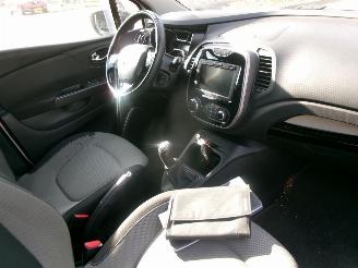 Renault Captur 0.9 TCE DYNAMIQUE picture 10