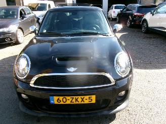 Mini Cooper S 1.6 JOHN COOPER WORKS AUTOMAAT picture 3