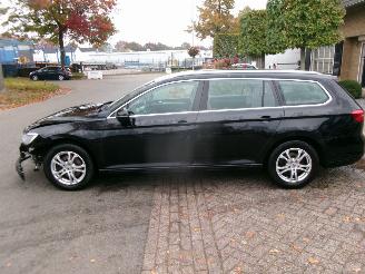 Volkswagen Passat 1.4 TSI CONNECTED SERIES picture 2