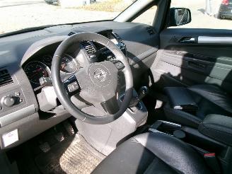 Opel Zafira 2.2 COSMO 7 PERSOONS picture 14