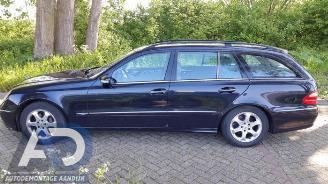 Mercedes E-klasse E Combi (S211), Combi, 2003 / 2009 3.2 E-320 CDI 24V picture 6