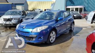 Purkuautot passenger cars Renault Mégane Megane III Berline (BZ), Hatchback 5-drs, 2008 / 2017 1.6 16V 2010