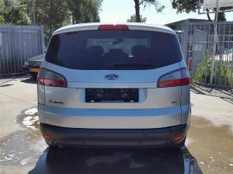 Ford S-Max  picture 7
