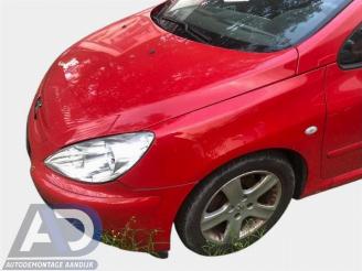 Vrakbiler auto Peugeot 307 307 CC (3B), Cabrio, 2003 / 2009 2.0 16V 2005