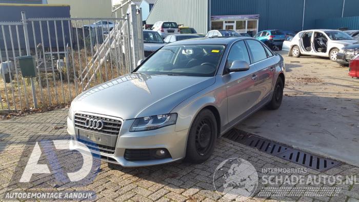 Audi A4 A4 (B8), Sedan, 2007 / 2015 2.0 TDI 16V