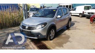 Salvage car Dacia Sandero Sandero I (BS), Hatchback, 2008 / 2013 1.5 dCi 70 2010/2