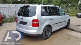 Volkswagen Touran Touran (1T1/T2), MPV, 2003 / 2010 1.9 TDI 105 Euro 3 picture 5