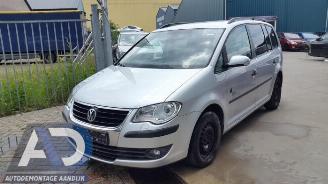 Volkswagen Touran Touran (1T1/T2), MPV, 2003 / 2010 1.9 TDI 105 Euro 3 picture 1