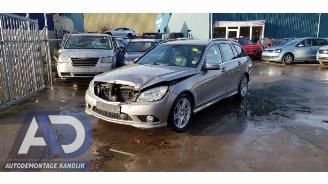 Vrakbiler auto Mercedes C-klasse C Estate (S204), Combi, 2007 / 2014 1.6 C-180K 16V BlueEfficiency 2010