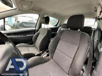 Peugeot 207 207/207+ (WA/WC/WM), Hatchback, 2006 / 2015 1.4 16V picture 10