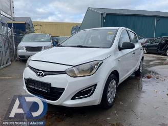 Salvage car Hyundai I-20 i20, Hatchback, 2008 / 2015 1.2i 16V 2014/5