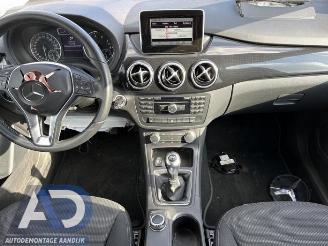 Mercedes B-klasse B (W246/W242), Hatchback, 2011 / 2018 1.6 B-180 BlueEFFICIENCY Turbo 16V picture 15
