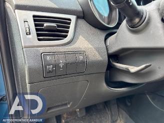Hyundai I-30 i30 (GDHB5), Hatchback, 2011 1.4 16V picture 19