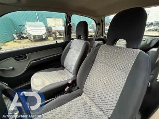 Subaru Vivio Vivio (KK/KW3), Hatchback, 1992 / 2000 0.7 GLi,GLi ECVT picture 9