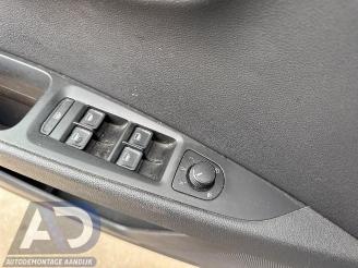 Seat Leon Leon ST (5FF), Combi 5-drs, 2012 / 2020 1.6 TDI Ecomotive 16V picture 15