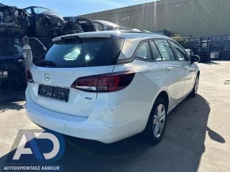 Coche siniestrado Opel Astra Astra K Sports Tourer, Combi, 2015 / 2022 1.6 CDTI 136 16V 2019/6