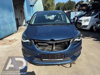 Opel Zafira Zafira Tourer (P12), MPV, 2011 / 2019 2.0 CDTI 16V 170 Ecotec picture 2