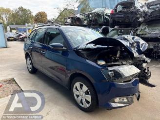 Skoda Fabia Fabia III Combi (NJ5), Combi 5-drs, 2014 / 2022 1.0 12V Greentech picture 3