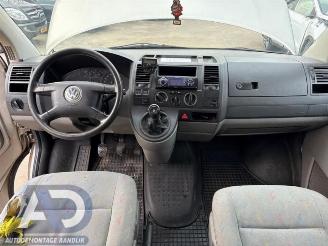 Volkswagen Transporter Multivan T5 (7E/7HC/7HF/7HM), MPV, 2003 / 2015 2.5 TDi picture 15