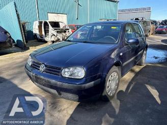 Salvage car Volkswagen Golf Golf IV (1J1), Hatchback, 1997 / 2005 1.6 2000