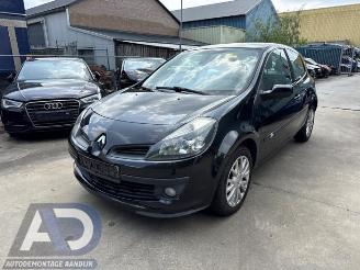 Démontage voiture Renault Clio Clio III (BR/CR), Hatchback, 2005 / 2014 1.4 16V 2006/8