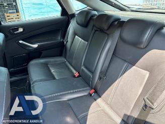 Ford Mondeo Mondeo IV, Hatchback, 2007 / 2015 2.3 16V picture 12